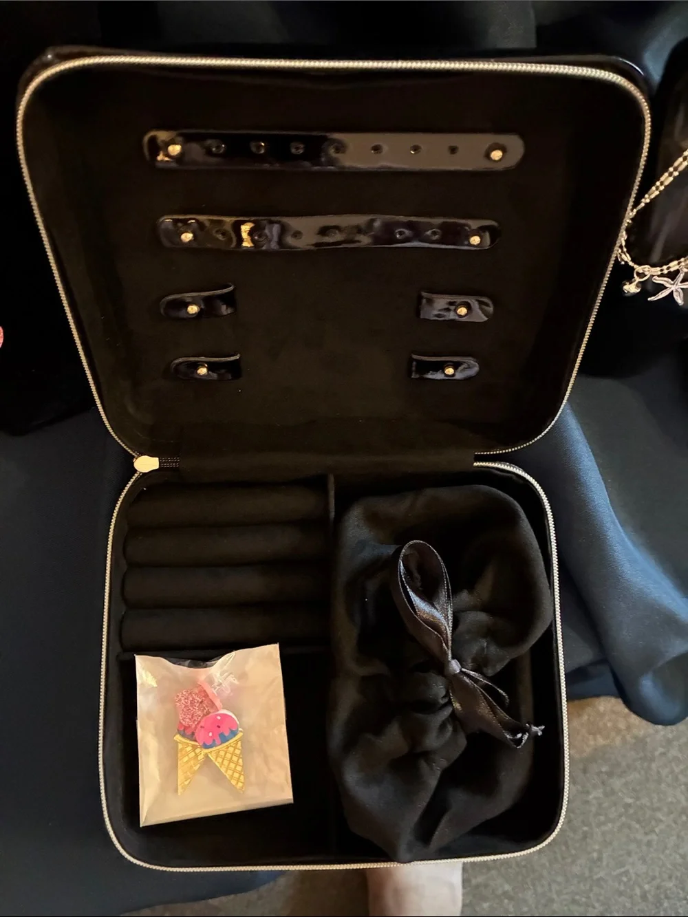 Jewelry Collection w/hard cover jewelry travel case